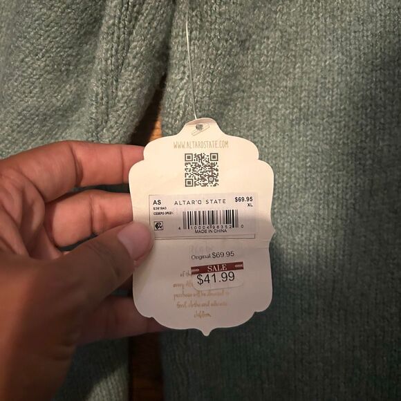 New Altar’d State Sweater - Picture 3 of 5